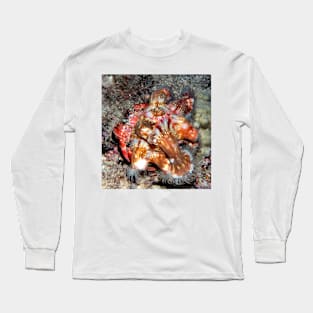 Decorator Crab with Anemone Riders Long Sleeve T-Shirt